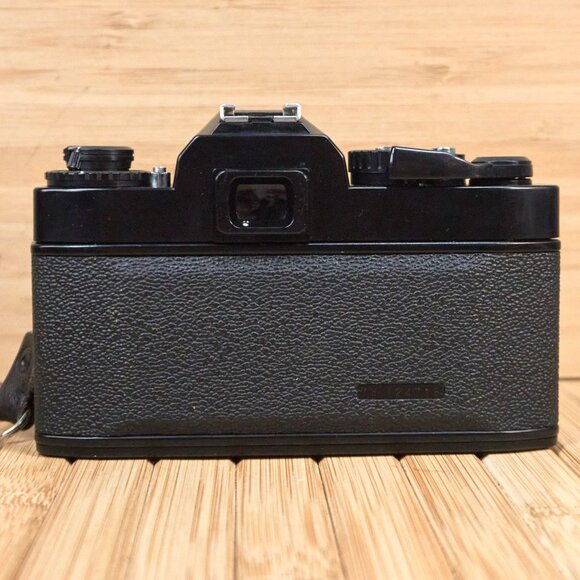 Vintage Ricoh KR-5 Super SLR Camera, Rikenon P 1:2 50mm lens, Made in Japan - Picture 6 of 9